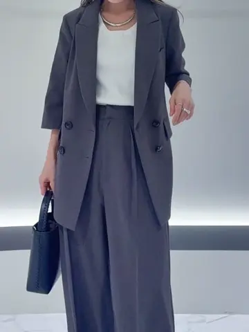 GRACE CONTINENTAL yukimi yonee コーディネート画像