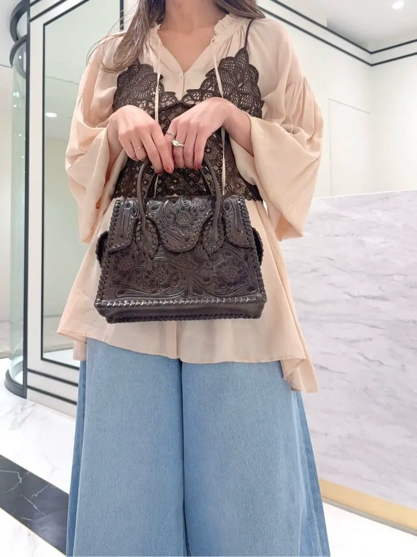 GRACE CONTINENTAL yukimi yonee コーディネート画像