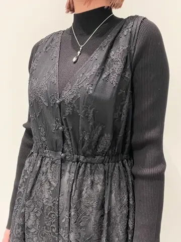 GRACE CONTINENTAL CHISAKO.S コーディネート画像