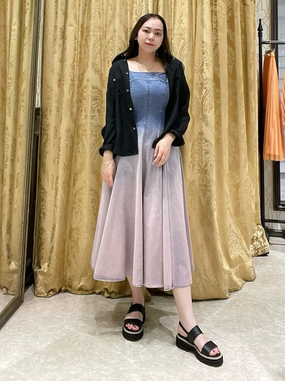 GRACE CONTINENTAL 泉　敦子 コーディネート画像