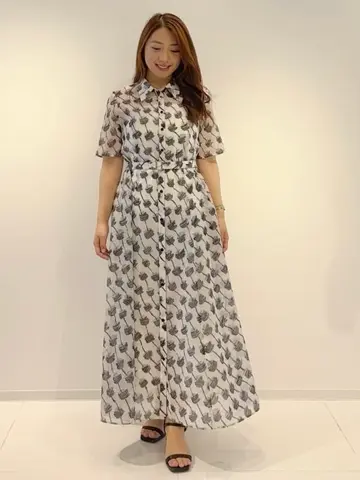 GRACE CONTINENTAL HIGASHIGAWA.R コーディネート画像