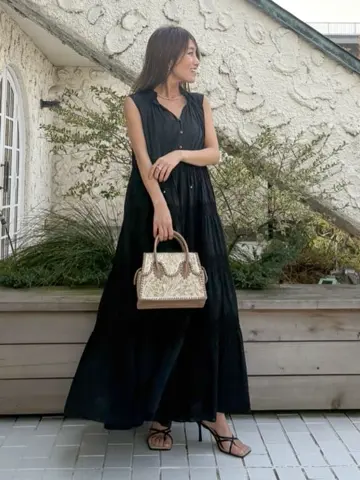 GRACE CONTINENTAL yukimi yonee コーディネート画像