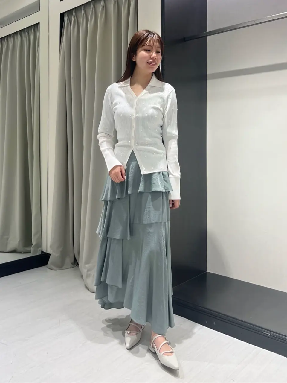 GRACE CONTINENTAL 赤坂 梨来 コーディネート画像