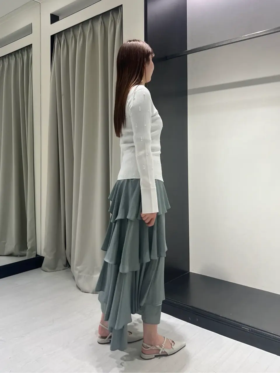 GRACE CONTINENTAL 赤坂 梨来 コーディネート画像