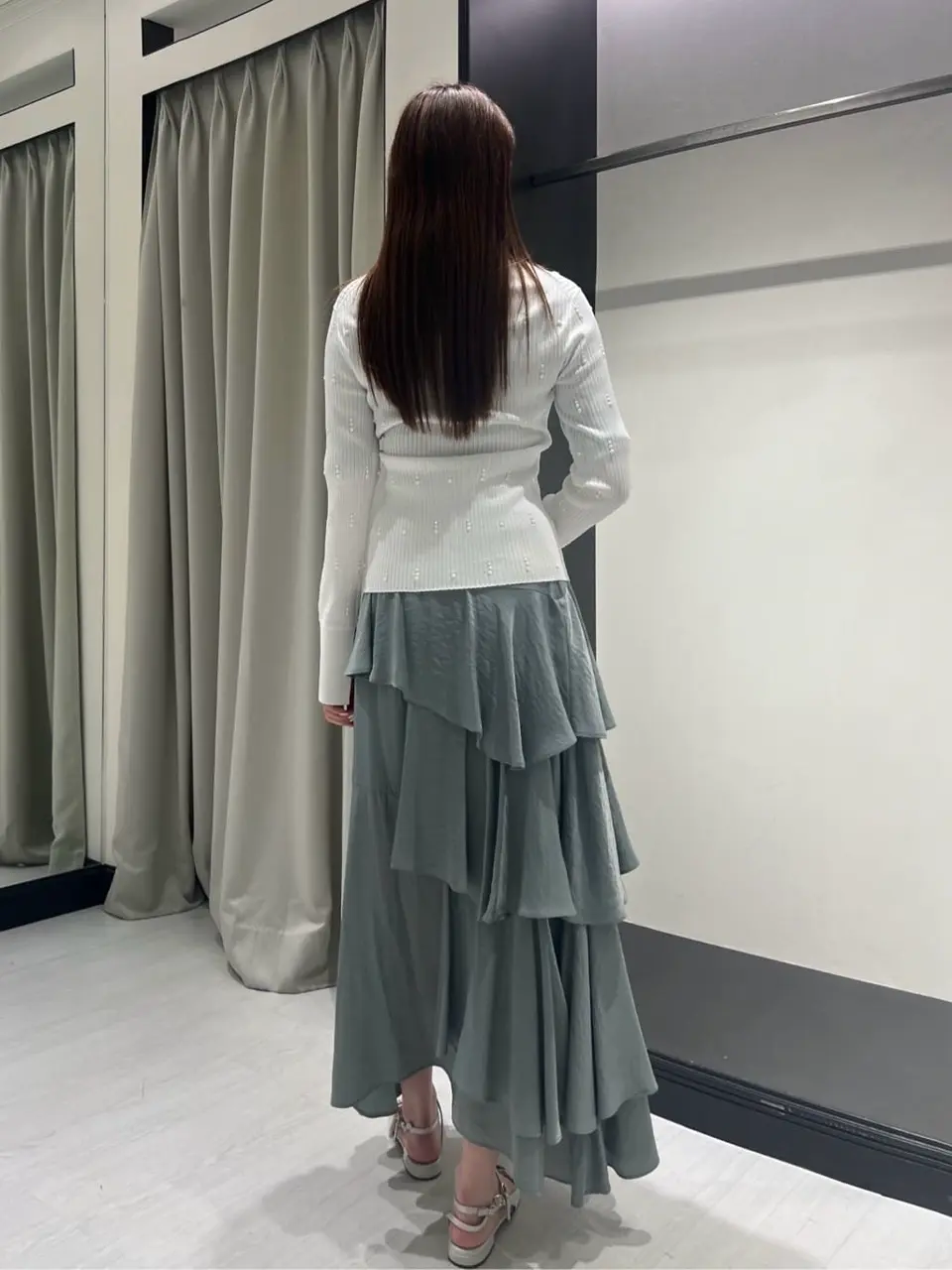 GRACE CONTINENTAL 赤坂 梨来 コーディネート画像