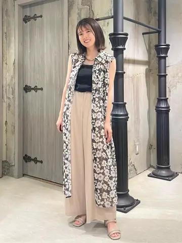 GRACE CONTINENTAL minami コーディネート画像