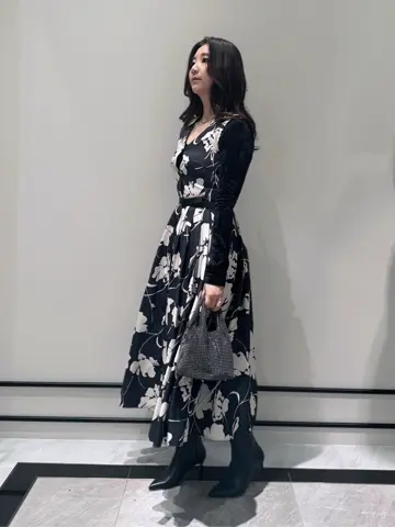 GRACE CONTINENTAL MOMOKO コーディネート画像