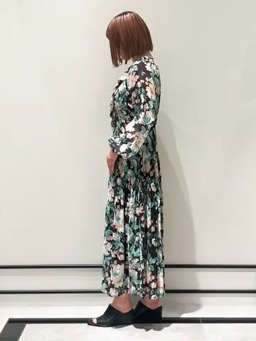 GRACE CONTINENTAL CHISAKO.S コーディネート画像