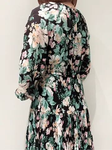 GRACE CONTINENTAL CHISAKO.S コーディネート画像