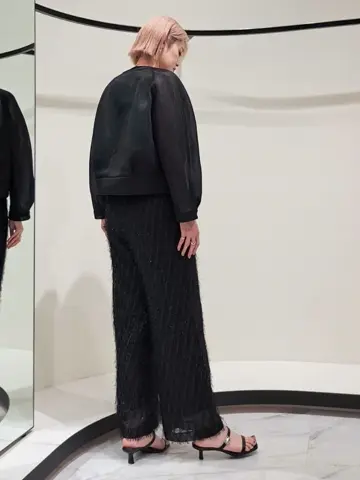 GRACE CONTINENTAL 今野　志保 コーディネート画像