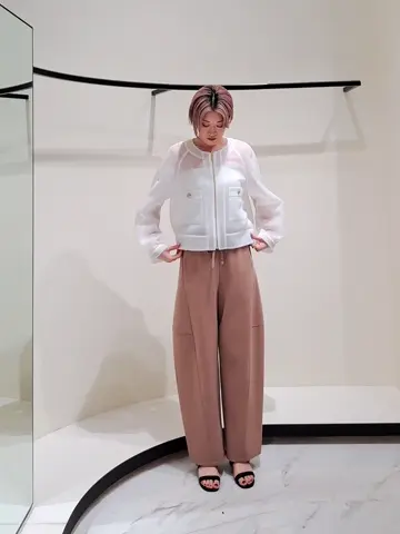 GRACE CONTINENTAL 今野　志保 コーディネート画像