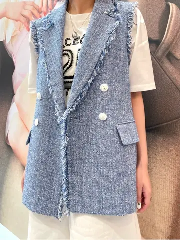 GRACE CONTINENTAL yoshi コーディネート画像