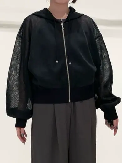 GRACE CONTINENTAL 平野 裕華 コーディネート画像