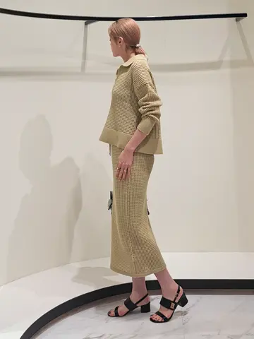 GRACE CONTINENTAL 今野　志保 コーディネート画像