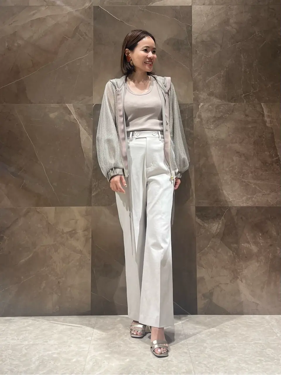 GRACE CONTINENTAL 穐山　香織 コーディネート画像