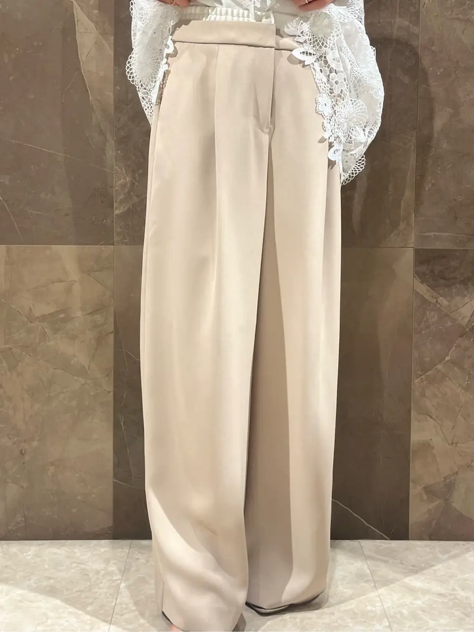 GRACE CONTINENTAL 穐山　香織 コーディネート画像