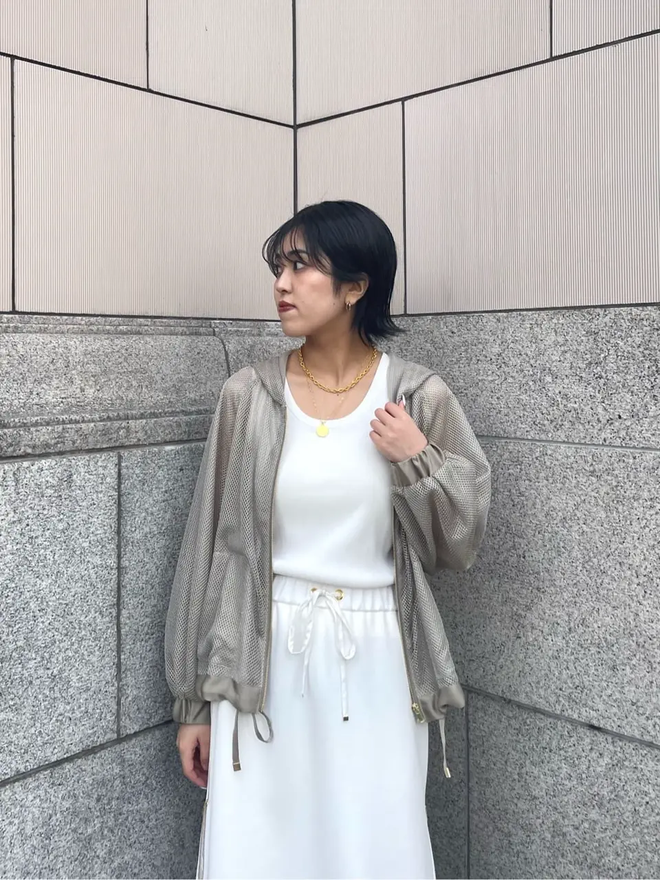 GRACE CONTINENTAL yoshi コーディネート画像