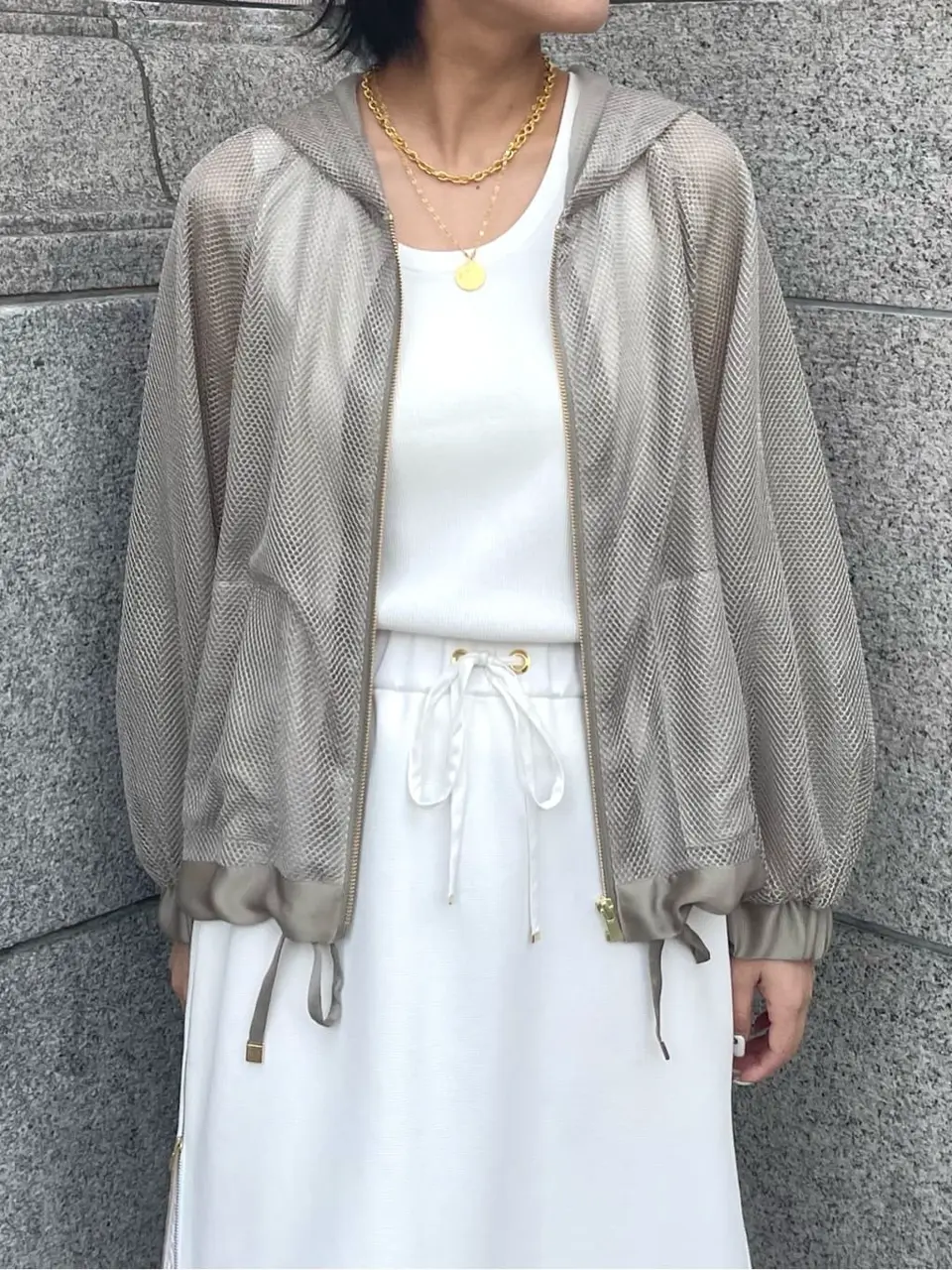 GRACE CONTINENTAL yoshi コーディネート画像