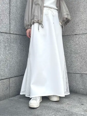 GRACE CONTINENTAL yoshi コーディネート画像