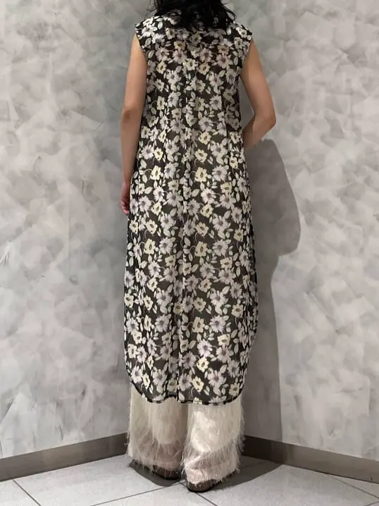 GRACE CONTINENTAL OZAWA コーディネート画像