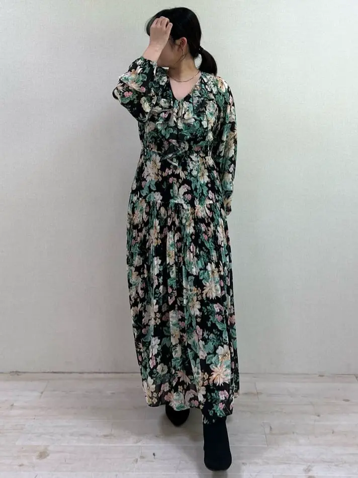  日菜 コーディネート画像