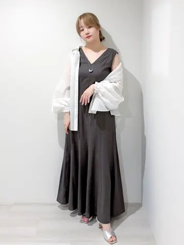 GRACE CONTINENTAL SAYUMI Nagashima コーディネート画像