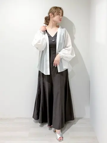 GRACE CONTINENTAL SAYUMI Nagashima コーディネート画像