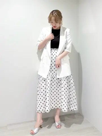 GRACE CONTINENTAL SAYUMI Nagashima コーディネート画像