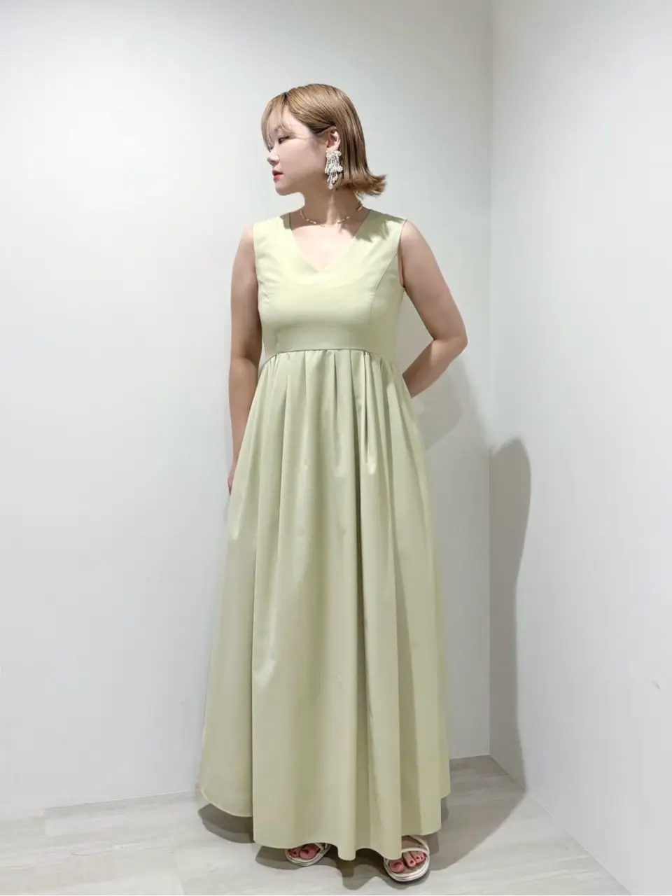 GRACE CONTINENTAL SAYUMI Nagashima コーディネート画像