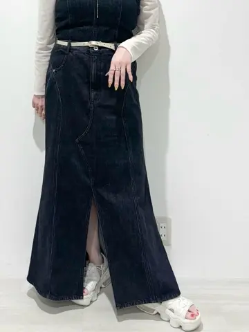 GRACE CONTINENTAL SAYUMI Nagashima コーディネート画像