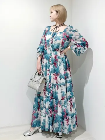 GRACE CONTINENTAL SAYUMI Nagashima コーディネート画像