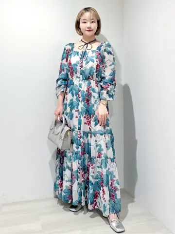 GRACE CONTINENTAL SAYUMI Nagashima コーディネート画像