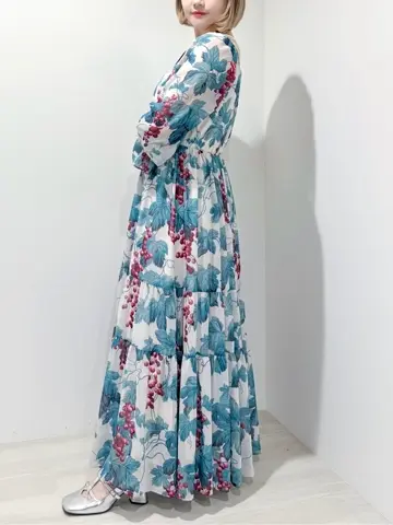 GRACE CONTINENTAL SAYUMI Nagashima コーディネート画像