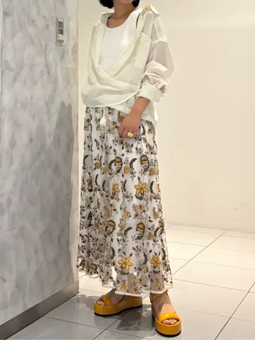 GRACE CONTINENTAL 岩永 春佳 コーディネート画像