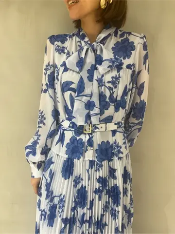 GRACE CONTINENTAL 穐山　香織 コーディネート画像