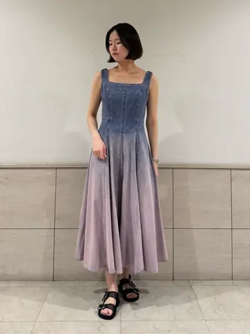 GRACE CONTINENTAL 伊藤　静華 コーディネート画像