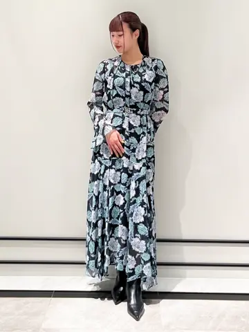 GRACE CONTINENTAL CHISAKO.S コーディネート画像