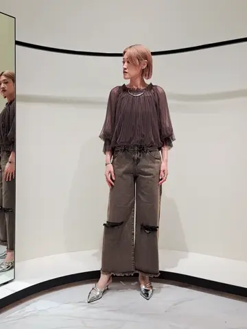 GRACE CONTINENTAL 今野　志保 コーディネート画像