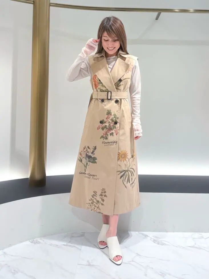 GRACE CONTINENTAL yukimi yonee コーディネート画像