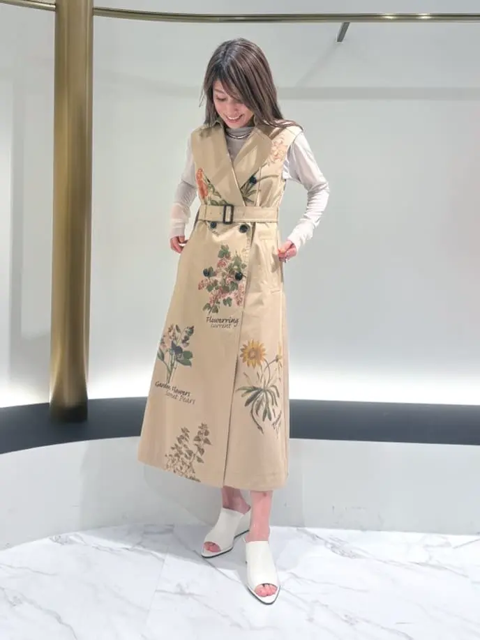 GRACE CONTINENTAL yukimi yonee コーディネート画像