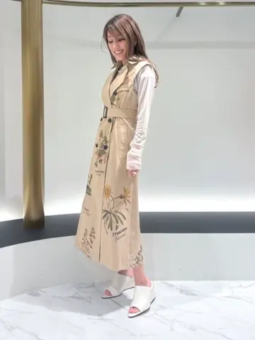 GRACE CONTINENTAL yukimi yonee コーディネート画像