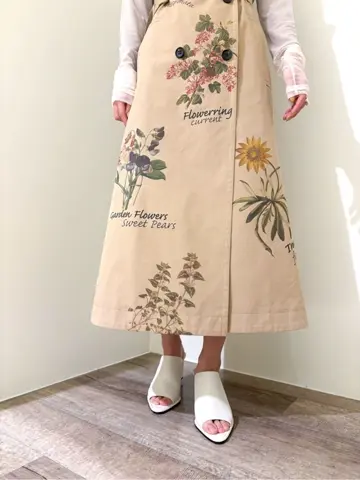 GRACE CONTINENTAL yukimi yonee コーディネート画像