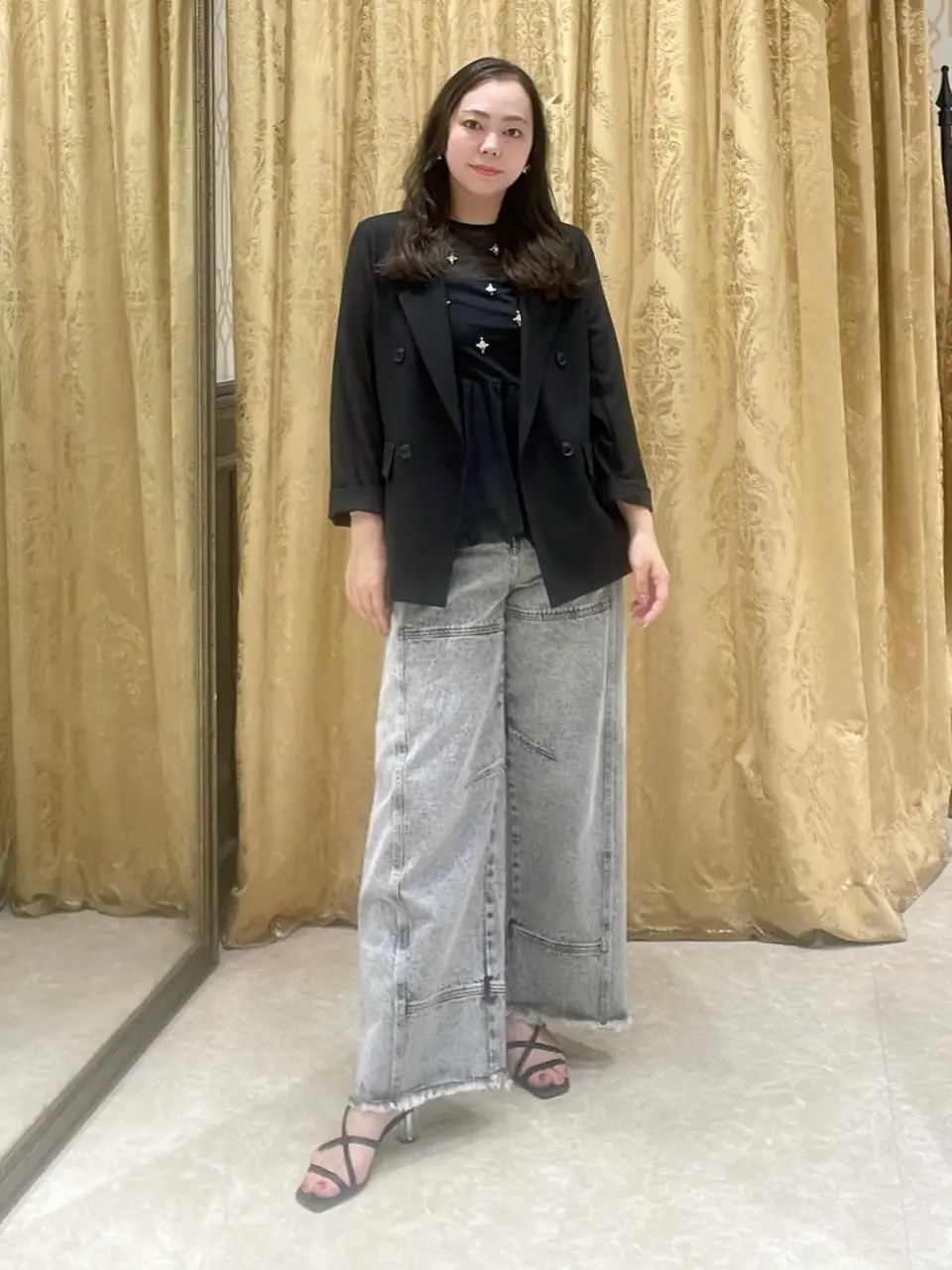  泉　敦子 コーディネート画像