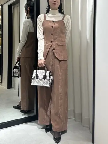 GRACE CONTINENTAL 端場　わかな コーディネート画像