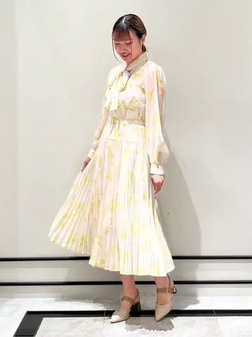 GRACE CONTINENTAL CHISAKO.S コーディネート画像