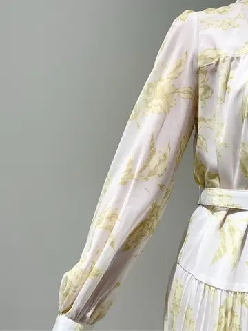 GRACE CONTINENTAL CHISAKO.S コーディネート画像