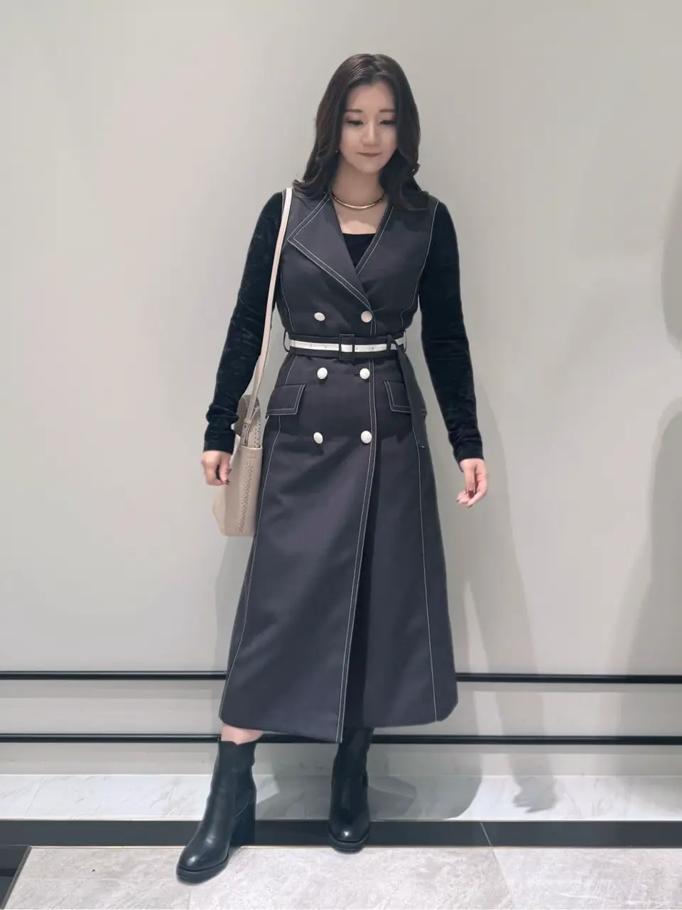 GRACE CONTINENTAL MOMOKO コーディネート画像