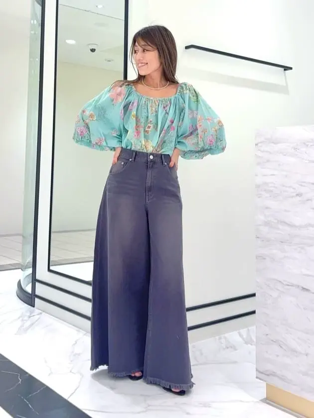 GRACE CONTINENTAL yukimi yonee コーディネート画像