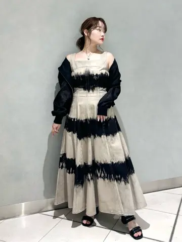 GRACE CONTINENTAL SAYUMI Nagashima コーディネート画像