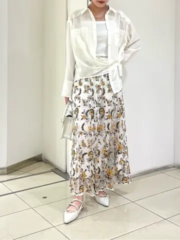 GRACE CONTINENTAL yoshi コーディネート画像